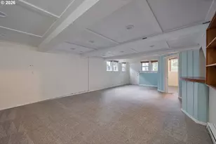 11251 SW Capitol Hwy, Portland, OR 97219 - Photo 20