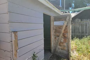 776 N Alvord Ave, Burns, OR 97720 - Photo 36