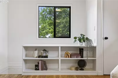 12019 NE Sacramento St, Portland, OR 97220 - Photo 22