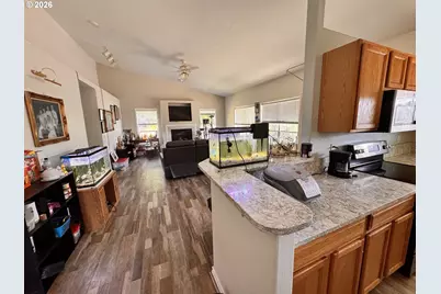 5469 NE Voyage Ave, Lincoln City, OR 97367 - Photo 16