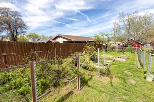 1411 G St, The Dalles, OR 97058 - Photo 16