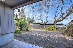 605 Fulvue Dr, Eugene, OR 97405 - Photo 28