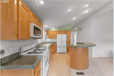 164 Jacob Hale Way, Roseburg, OR 97471 - Photo 10