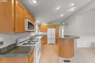 164 Jacob Hale Way, Roseburg, OR 97471 - Photo 10