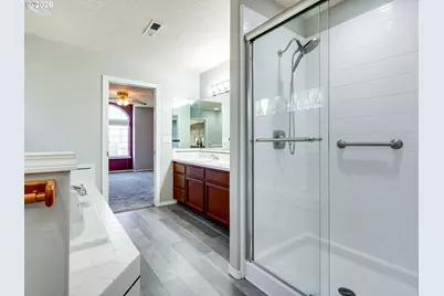 1077 SE Dogwood Ln, Gresham, OR 97080 - Photo 24