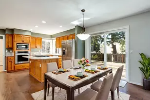 1077 SE Dogwood Ln, Gresham, OR 97080 - Photo 10