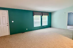 1699 N Terry St, Eugene, OR 97402 - Photo 12