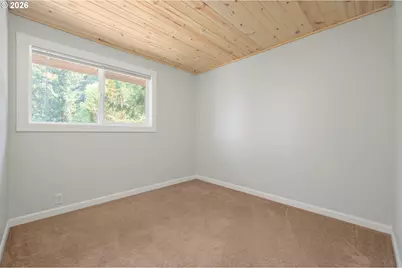 583 Lochmoor Pl, Eugene, OR 97405 - Photo 26