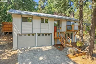 583 Lochmoor Pl, Eugene, OR 97405 - Photo 2