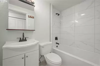 583 Lochmoor Pl, Eugene, OR 97405 - Photo 28