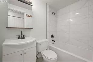 583 Lochmoor Pl, Eugene, OR 97405 - Photo 28