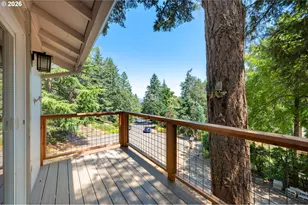 583 Lochmoor Pl, Eugene, OR 97405 - Photo 10