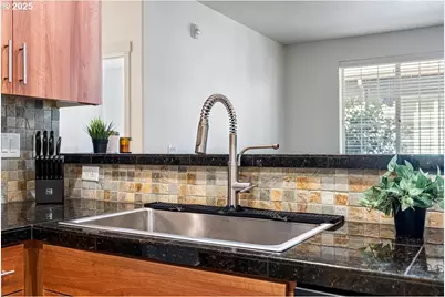 7902 NE Miriam Way, Hillsboro, OR 97006 - Photo 12