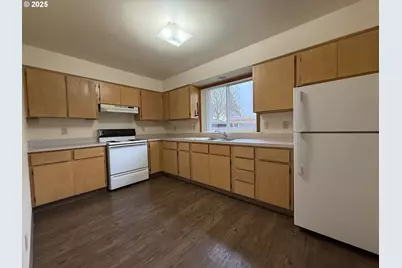 9475 SE 40th Ave, Milwaukie, OR 97222 - Photo 6