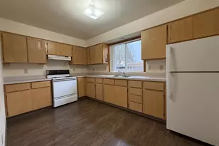 9475 SE 40th Ave, Milwaukie, OR 97222 - Photo 6