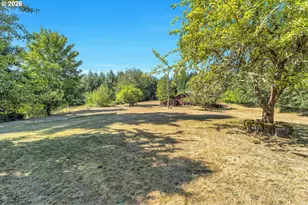 405 Italian Creek Rd, Kalama, WA 98625 - Photo 8