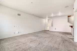 8074 NE Miriam Way, Hillsboro, OR 97006 - Photo 8