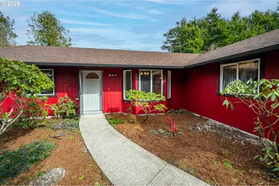 1245 SW Fairway Dr, Waldport, OR 97394 - Photo 2