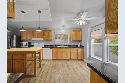 17973 S Grant Dr #489, Oregon City, OR 97045 - Photo 18