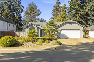 1685 SW Goucher St, McMinnville, OR 97128 - Photo 2