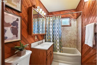 9206 N Van Houten Ave, Portland, OR 97203 - Photo 18