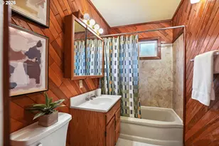 9206 N Van Houten Ave, Portland, OR 97203 - Photo 18