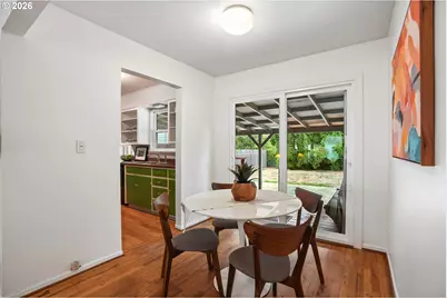 9206 N Van Houten Ave, Portland, OR 97203 - Photo 8