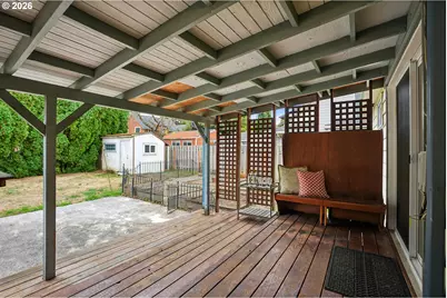 9206 N Van Houten Ave, Portland, OR 97203 - Photo 22