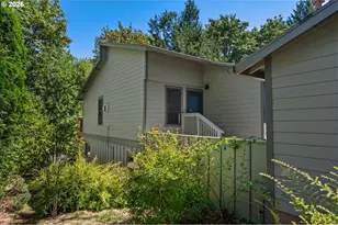 3835 SW Canby St, Portland, OR 97219 - Photo 42