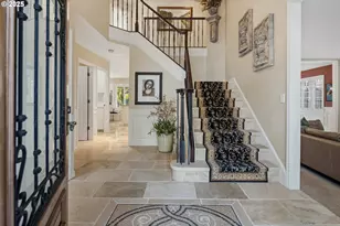 5094 Denton Dr, Lake Oswego, OR 97035 - Photo 4