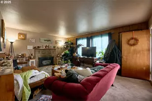 304 E Park St, Enterprise, OR 97828 - Photo 12