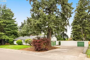 2921 SE Brian St, Hillsboro, OR 97123 - Photo 2
