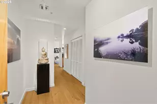 820 NW 12th Ave, Portland, OR 97209 - Photo 2