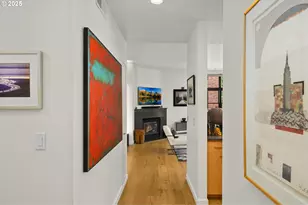 820 NW 12th Ave, Portland, OR 97209 - Photo 20