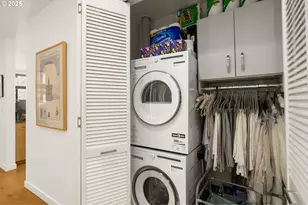 820 NW 12th Ave, Portland, OR 97209 - Photo 30