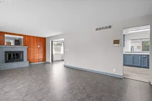 389 Maxwell Rd, Eugene, OR 97404 - Photo 6