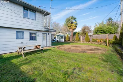 389 Maxwell Rd, Eugene, OR 97404 - Photo 38