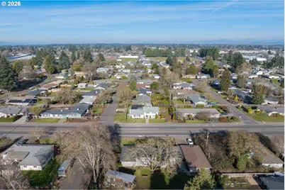389 Maxwell Rd, Eugene, OR 97404 - Photo 42
