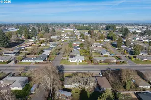 389 Maxwell Rd, Eugene, OR 97404 - Photo 42