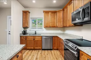 1159 W Pine St, The Dalles, OR 97058 - Photo 12
