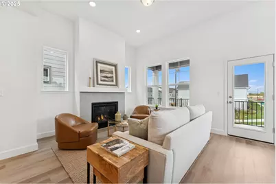 3312 SE Arrowhead Ave, Hillsboro, OR 97123 - Photo 12