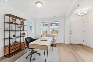 3312 SE Arrowhead Ave, Hillsboro, OR 97123 - Photo 4