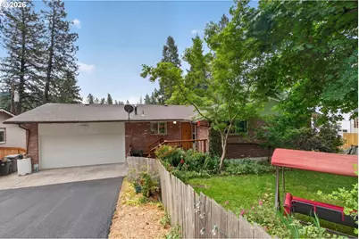 4525 Fox Hollow Rd, Eugene, OR 97405 - Photo 1