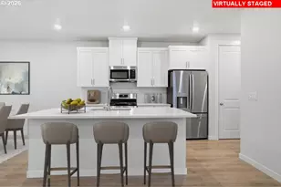 3703 SW 40th St, Gresham, OR 97080 - Photo 4