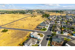 2307 NW Eucalyptus Dr, Hermiston, OR 97838 - Photo 44