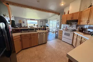 31734 Sunset Valley Ln, Burns, OR 97720 - Photo 32