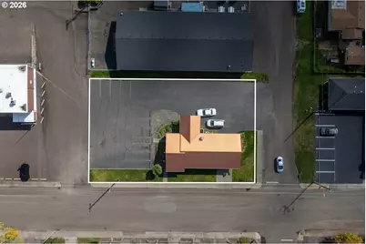 624 Winchester Ave, Winchester Bay, OR 97467 - Photo 2