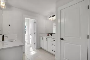 11235 SW Berlin Ave, Wilsonville, OR 97070 - Photo 36