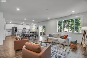 11235 SW Berlin Ave, Wilsonville, OR 97070 - Photo 8