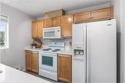 15110 SW Mallard Dr #202, Beaverton, OR 97007 - Photo 8